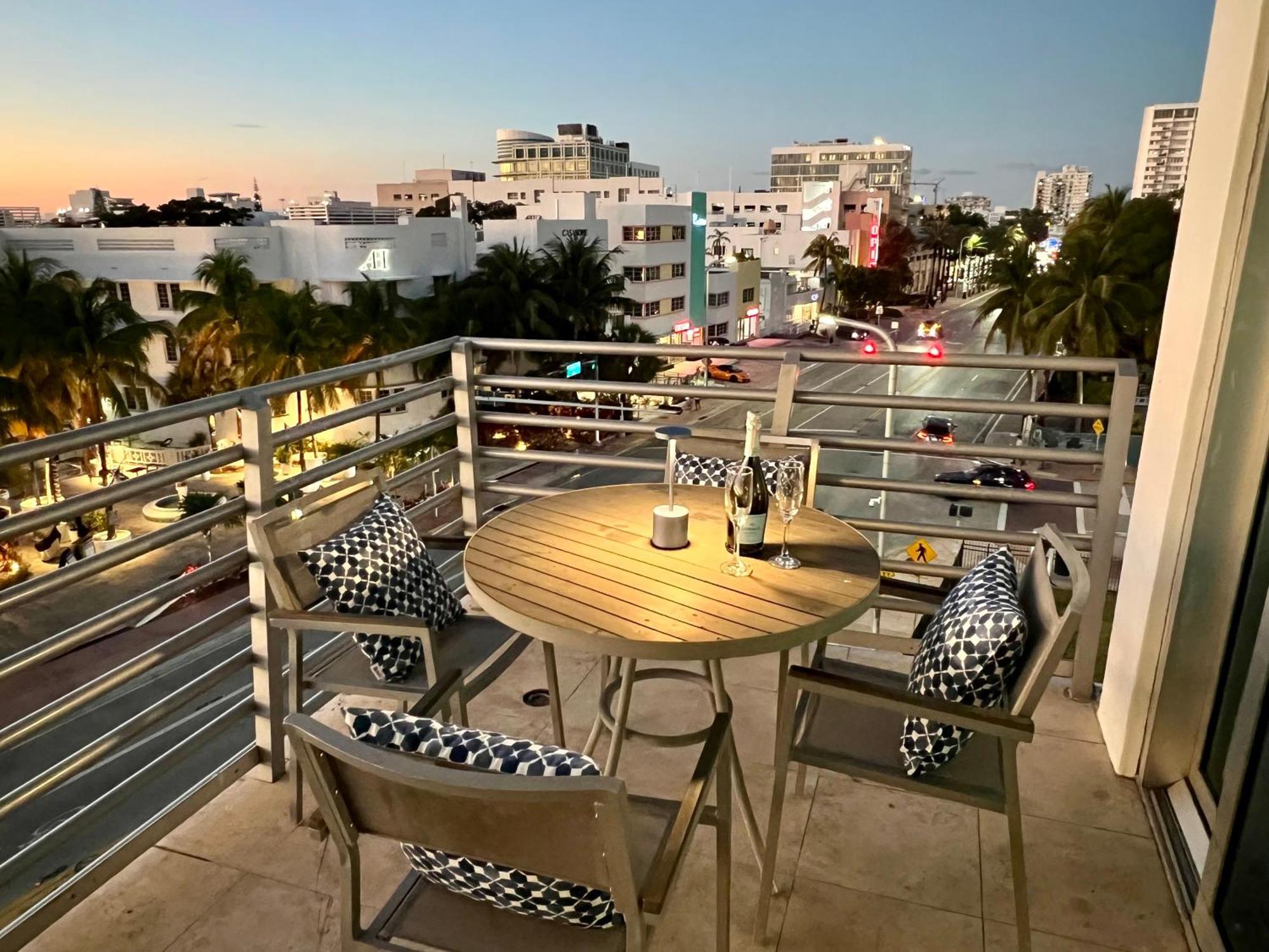 Boutique Suites 3 Min Walk To Beach Miami Beach Extérieur photo